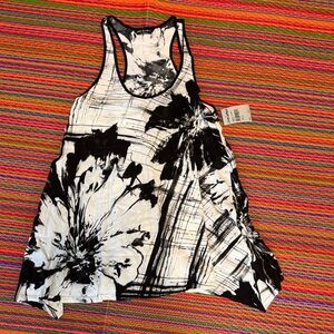 Jams World Black and White Floral Tunic